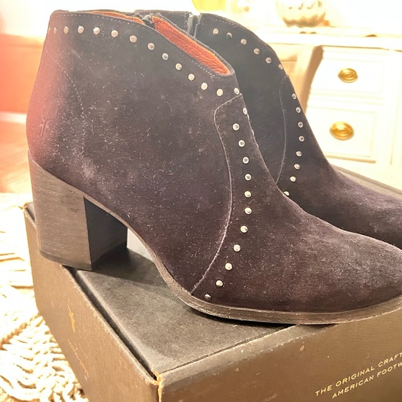 Frye Nora Stud Zip Short Boot Black Suede. Worn once. Box included! - Picture 8 of 8